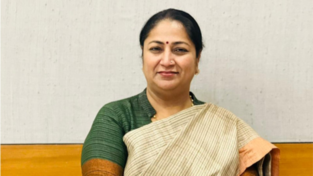 The current image has no alternative text. The file name is: rekha-gupta-CM-of-Delhi.webp